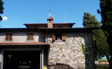 Farmhouses and farmsteads - JKM-1085